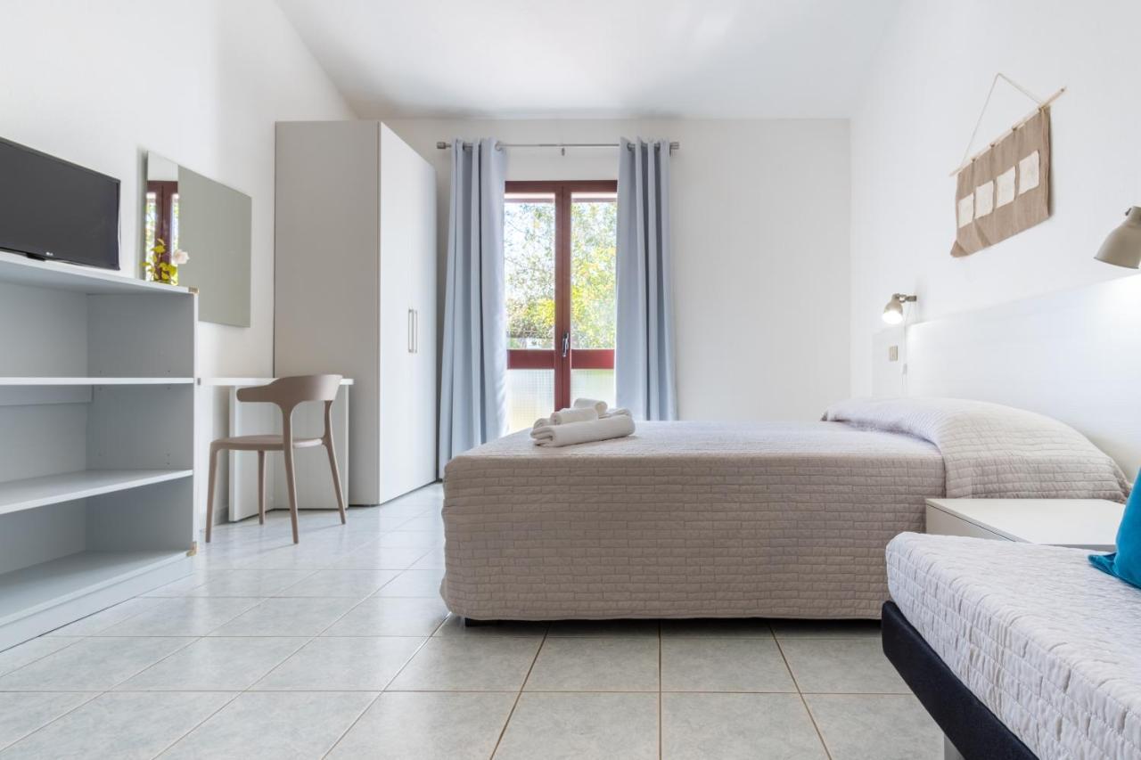 Residence Cort'E Accas Bari Sardo Luaran gambar